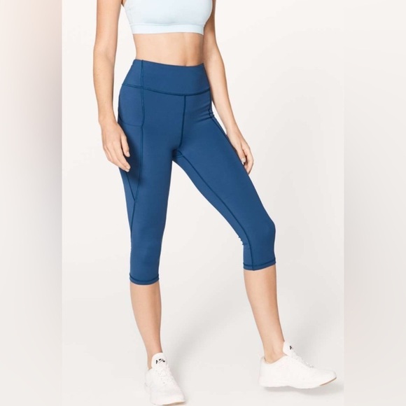 Lululemon Break Free Crop Leggings Size 6 - Picture 2 of 11